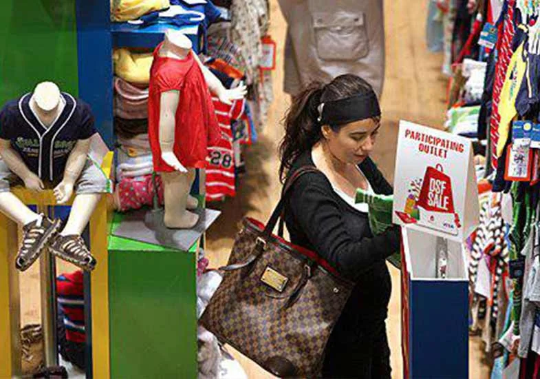 Women cloths Shopping-at-Dubai-Mall